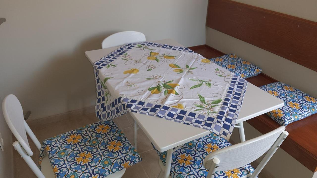 فيلا Casa Vicino Mondello باليرمو المظهر الخارجي الصورة